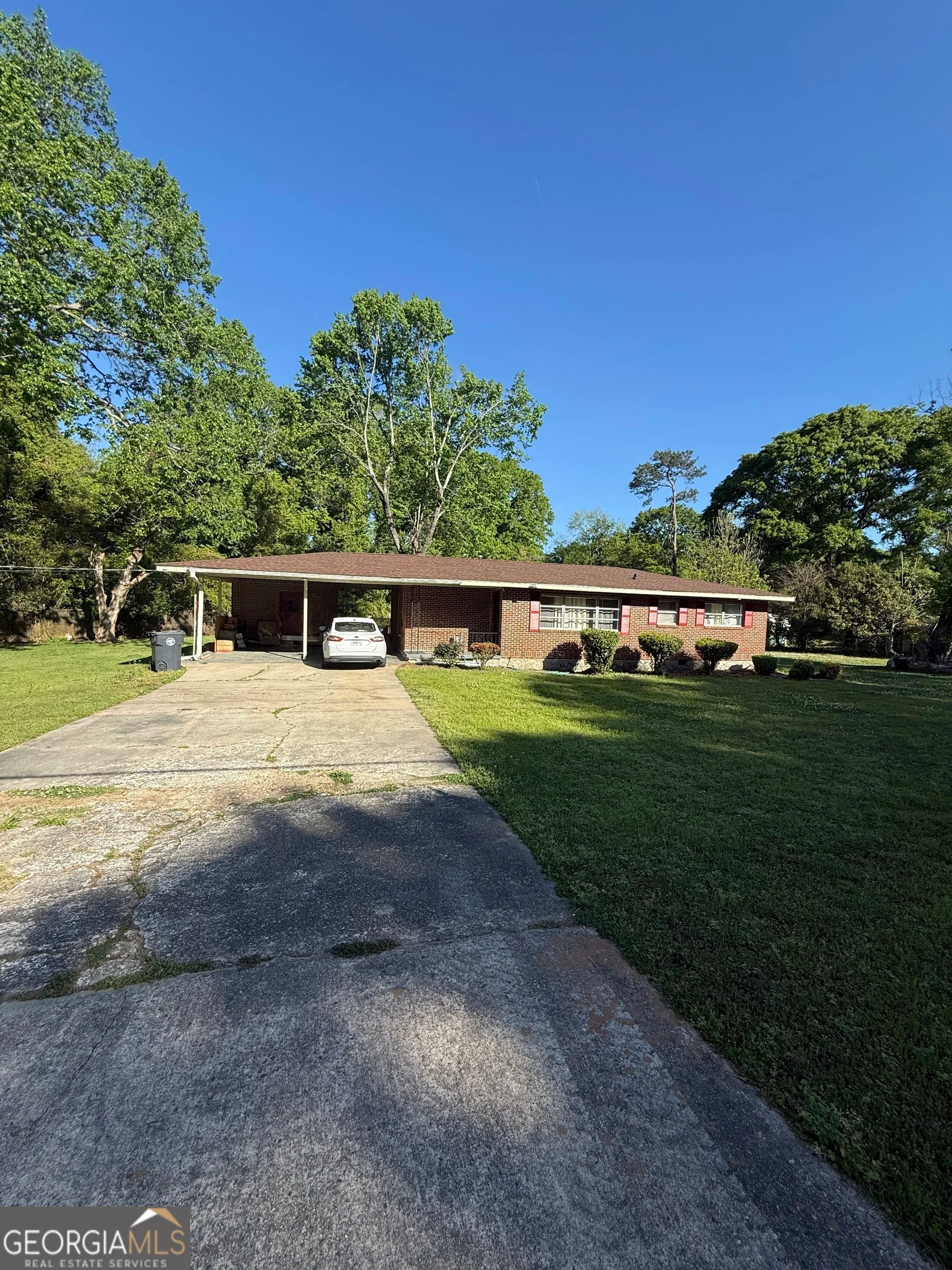 170 Fayette Avenue