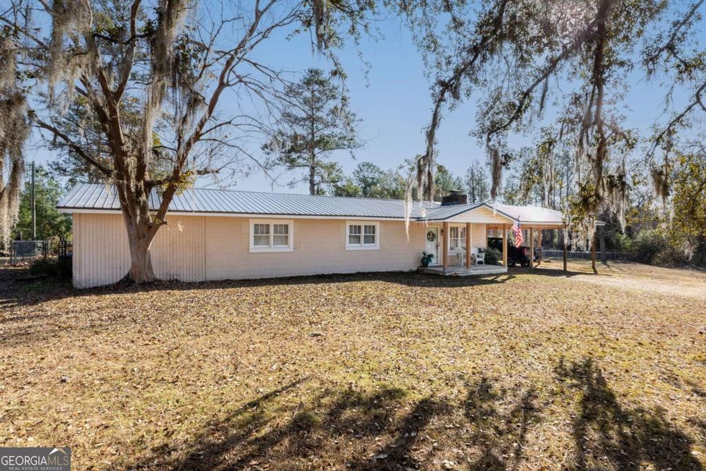 Photo of 5856 Alma Highway, Waycross, GA 31501 (MLS # 10671444)