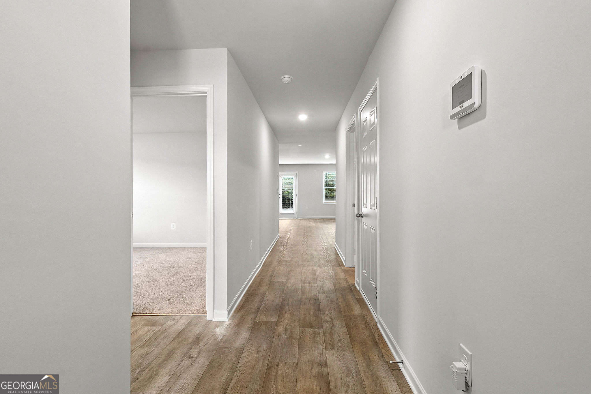 7237 Winterberry CIR