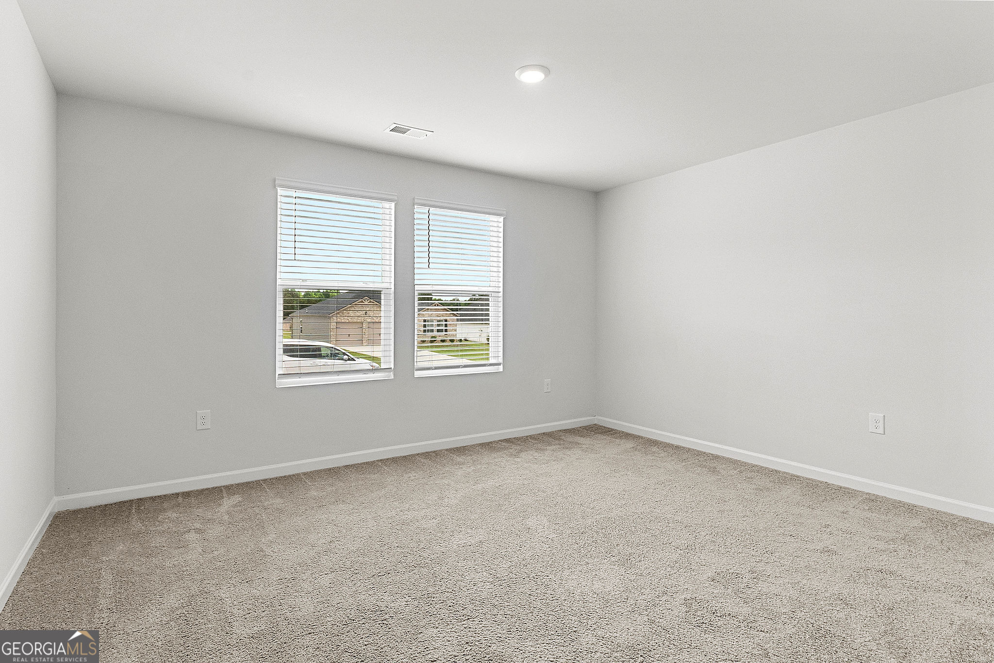 7237 Winterberry CIR