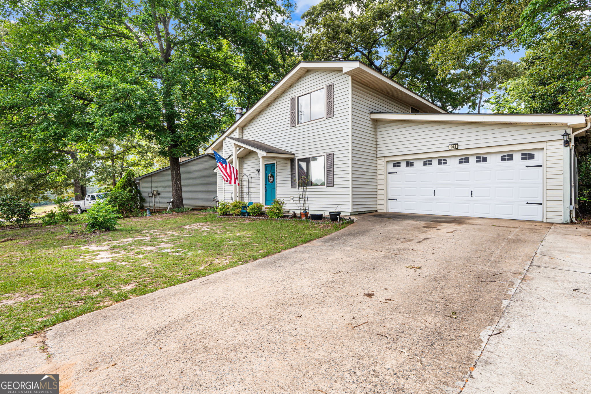 504 Angus BLVD
