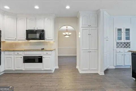 2317 Rocksram CT