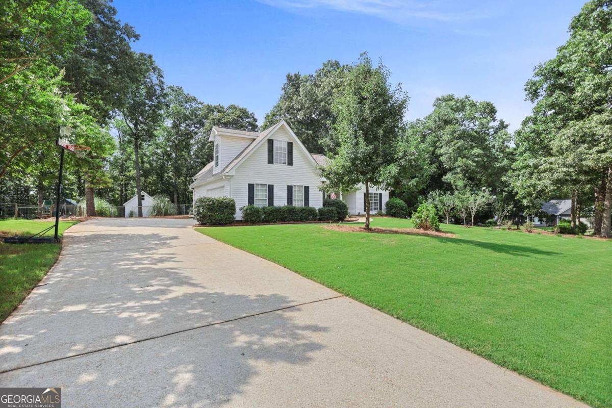 50 Big Oaks CT