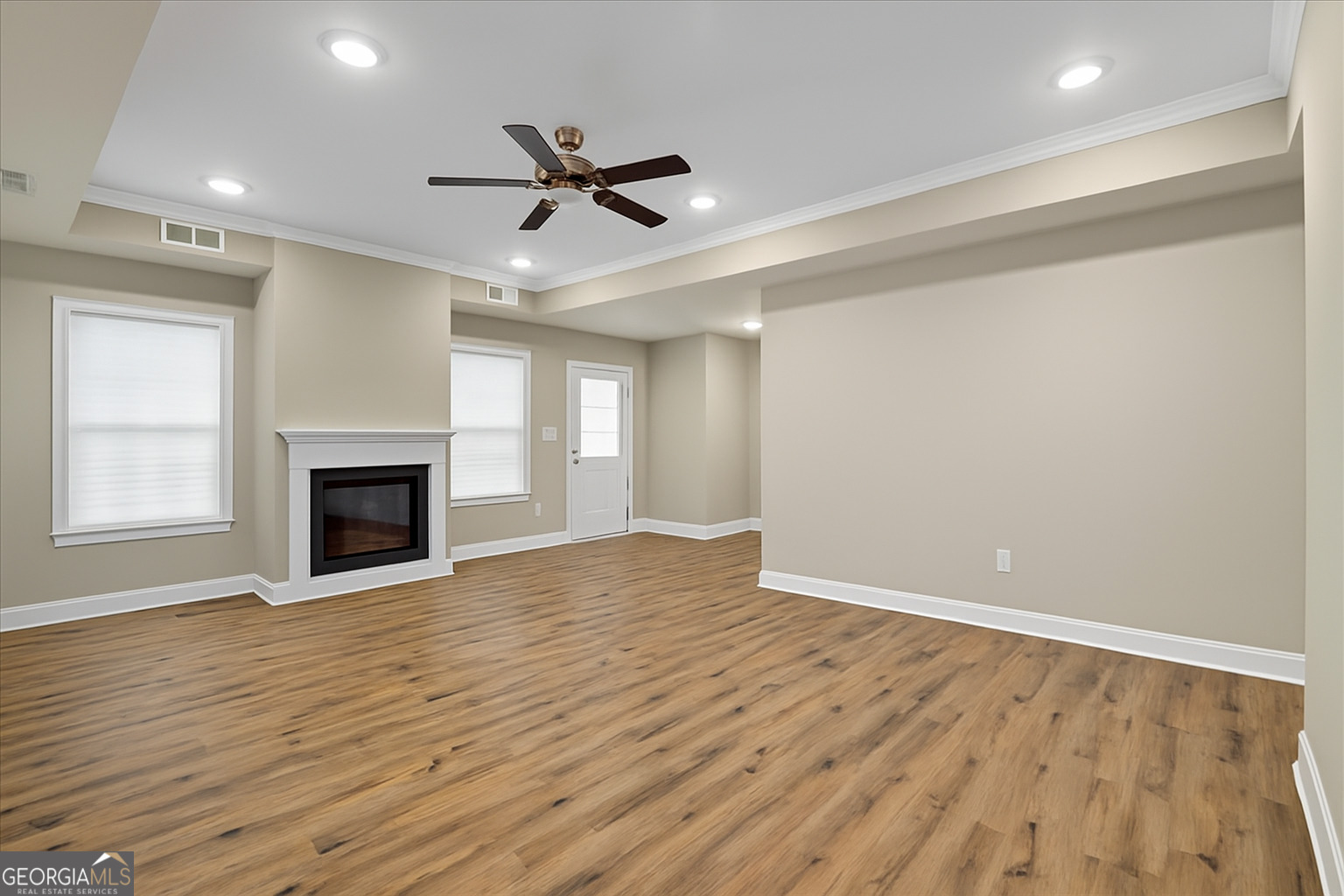 212 Huntington Shoals DR
