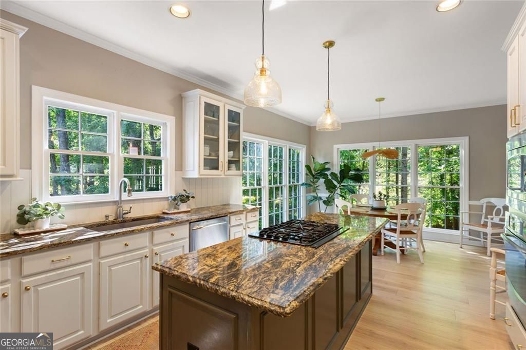 965 Marbury CT