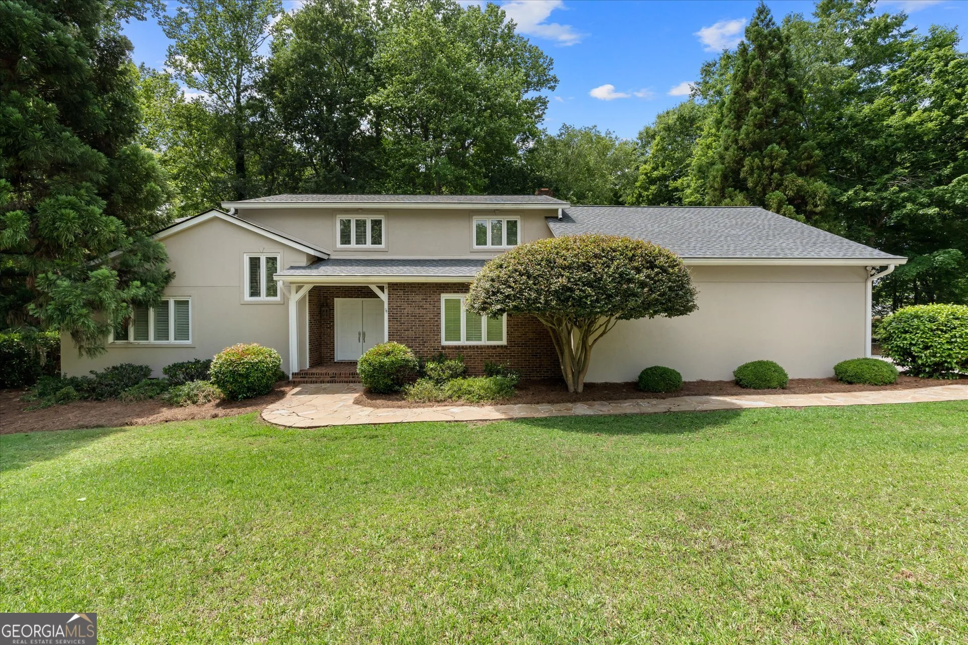 136 S Ole Hickory Trail