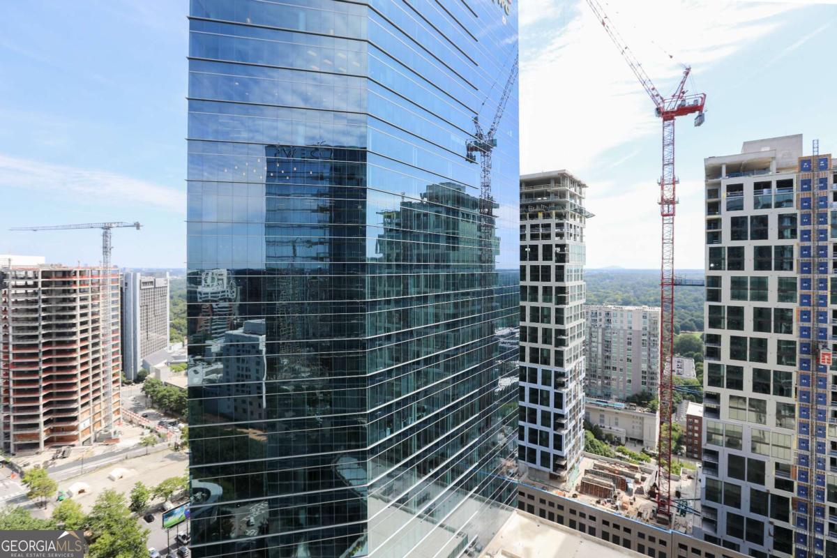 1065 Midtown Loews - Residential