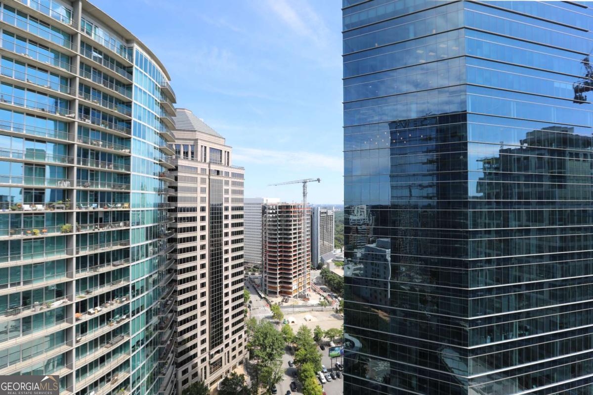 1065 Midtown Loews - Residential