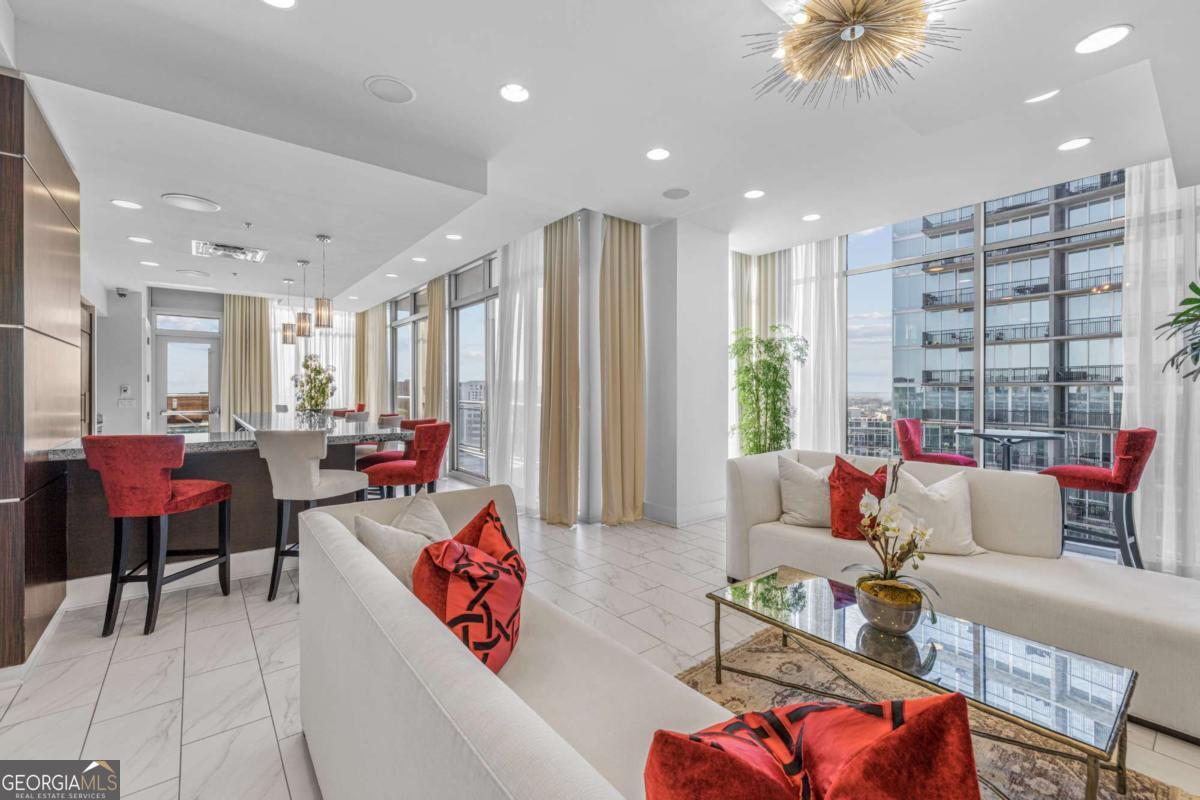 1065 Midtown Loews - Residential