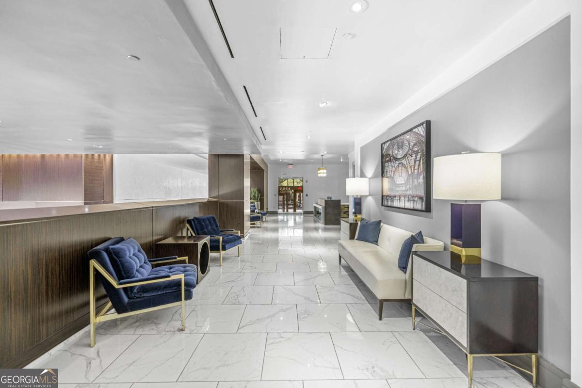 1065 Midtown Loews - Residential