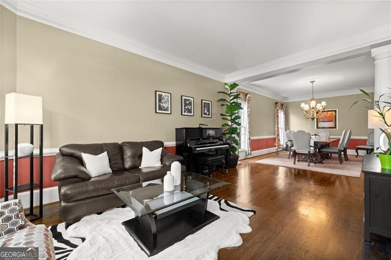 8925 Pinehurst CV