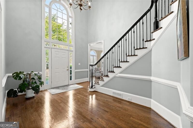 8925 Pinehurst CV