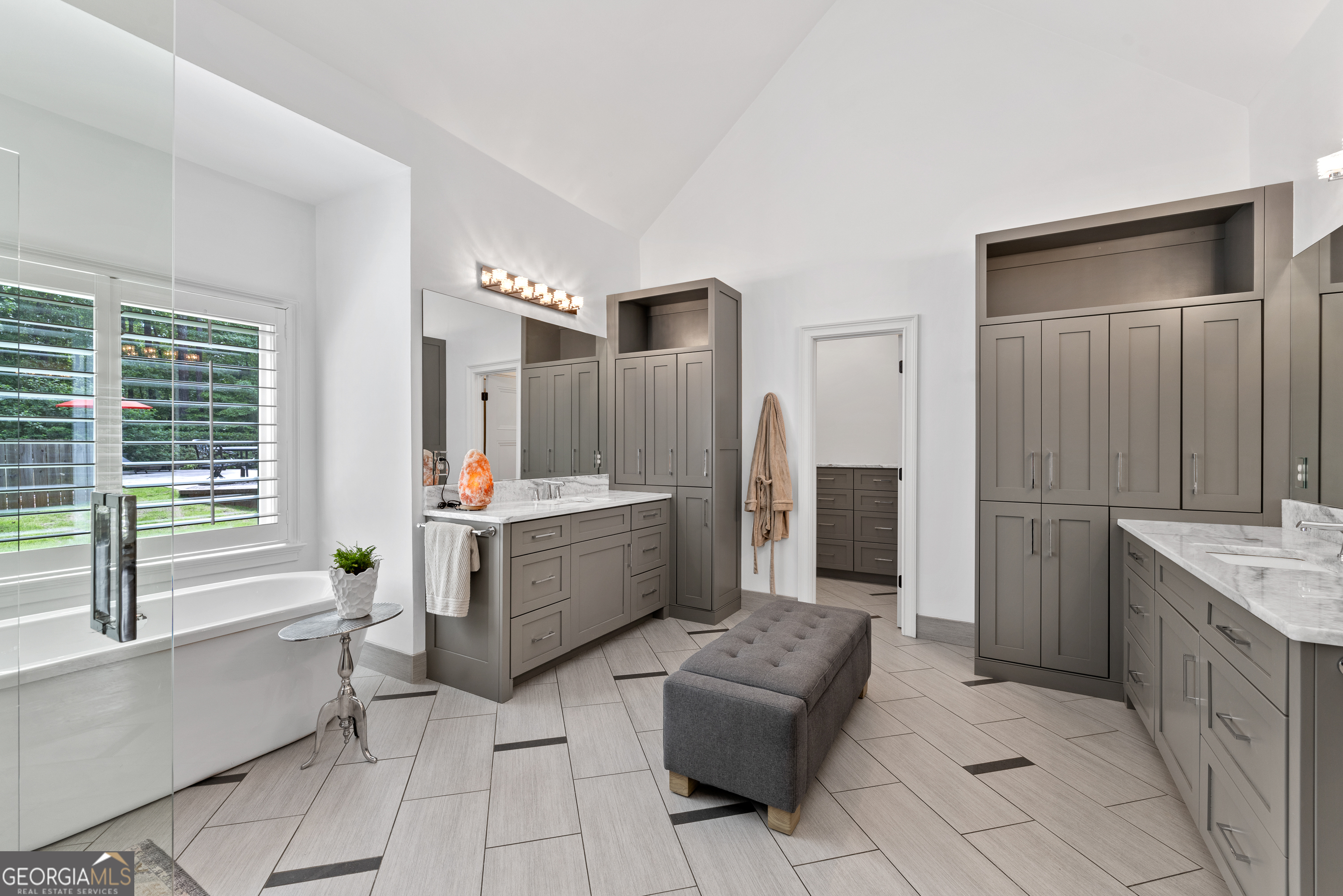 Farmbrook - Residential