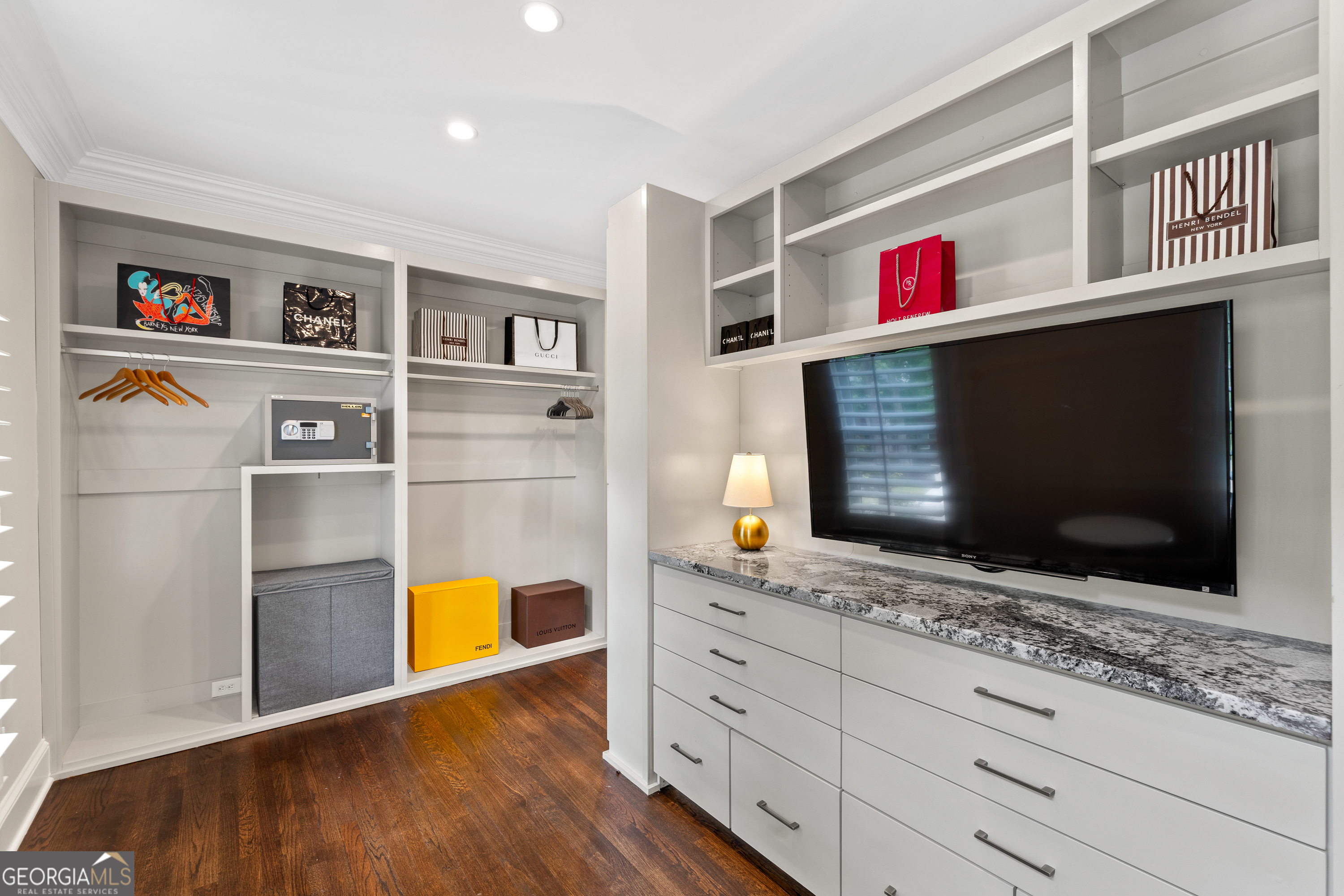 Farmbrook - Residential