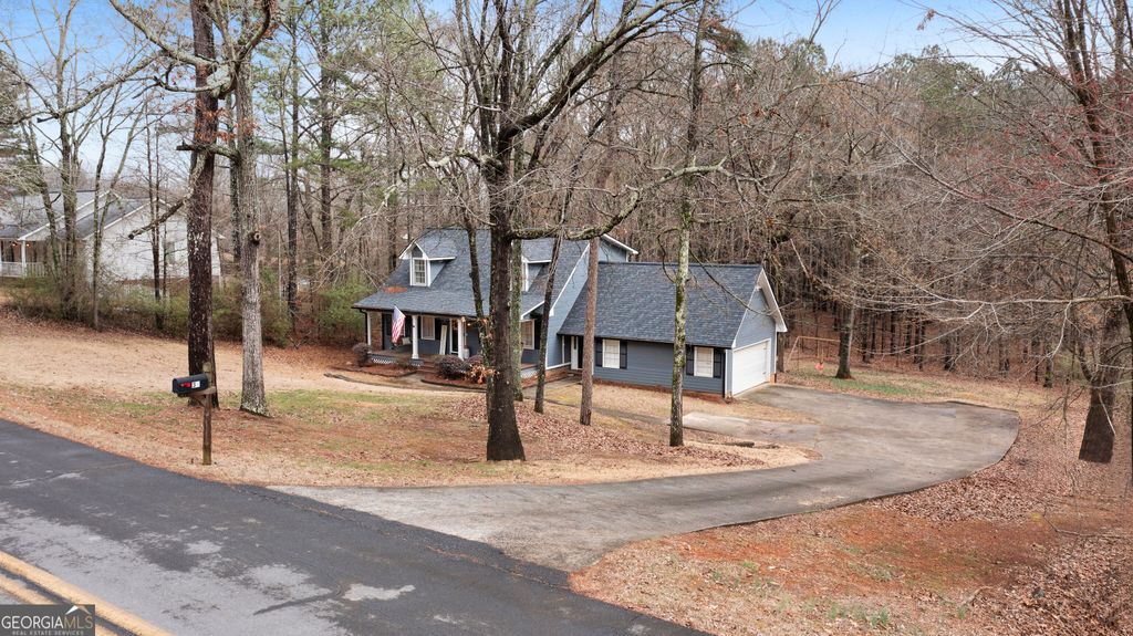 Photo of 39 Ramblewood Drive SE, Silver Creek, GA 30173 (MLS # 10701505)