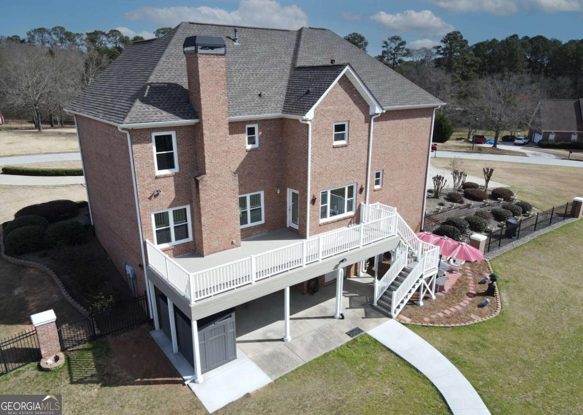 2515 Richards Walk