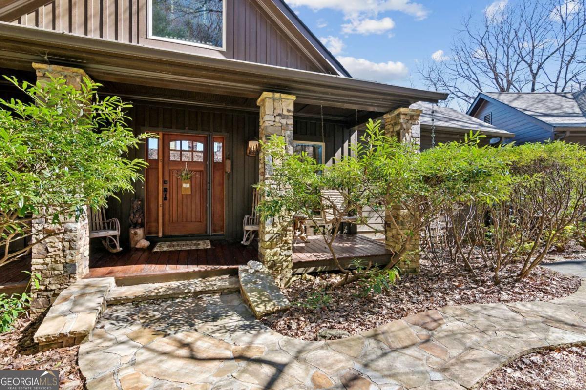 276 N Sanderlin Mtn DR