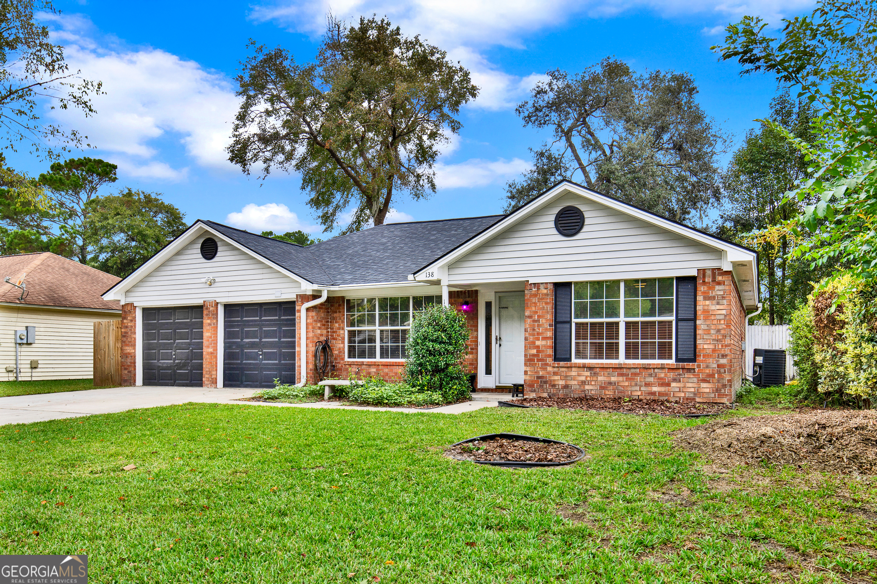 138 Bordeaux LN