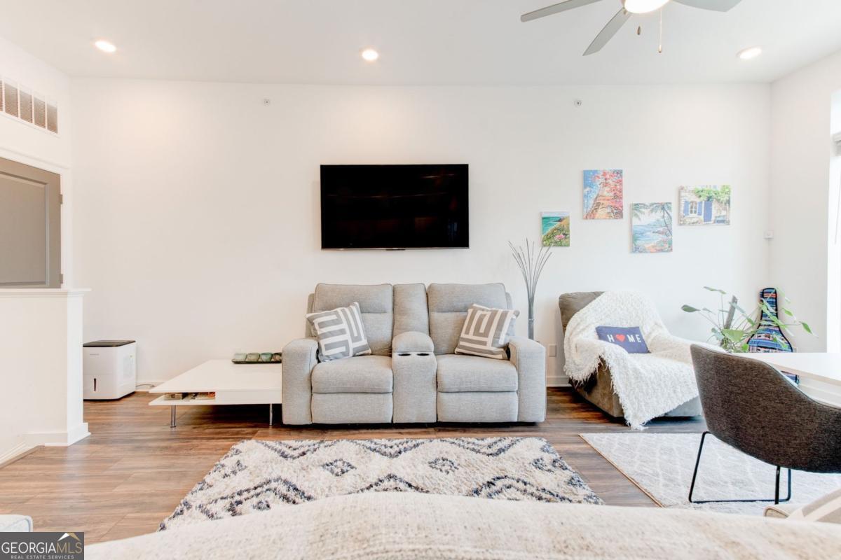 The Maxwell - Residential