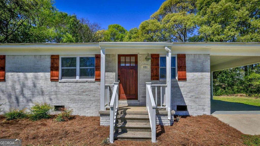 Photo of 680 North Avenue, Madison, GA 30650 (MLS # 10715148)