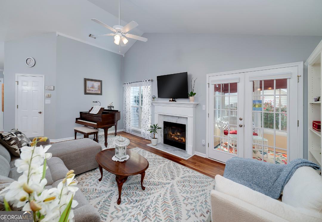 The Courtyards - Residential