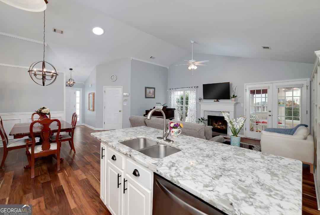 The Courtyards - Residential