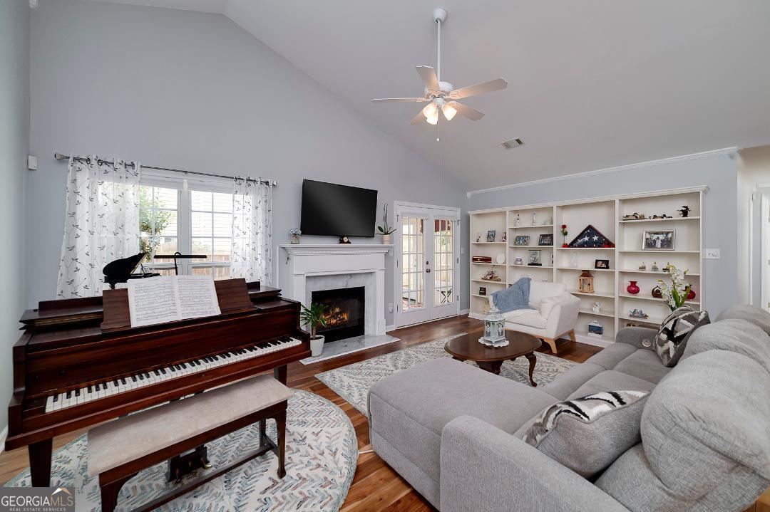 The Courtyards - Residential