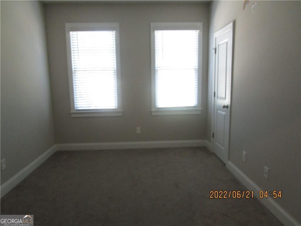 Marietta, Georgia 30066, United States, 5 Bedrooms Bedrooms, ,4 BathroomsBathrooms,Residential,Active,130711