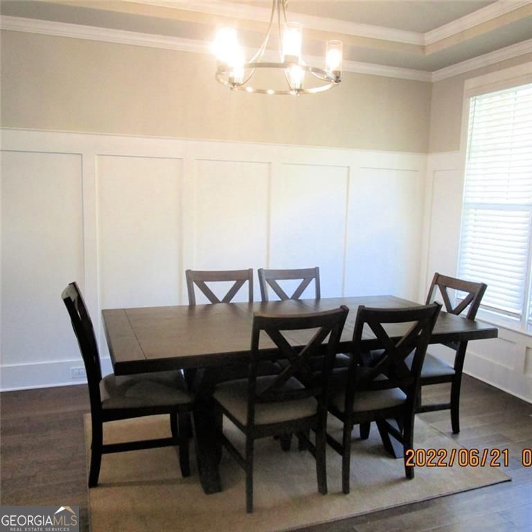 Marietta, Georgia 30066, United States, 5 Bedrooms Bedrooms, ,4 BathroomsBathrooms,Residential,Active,130711