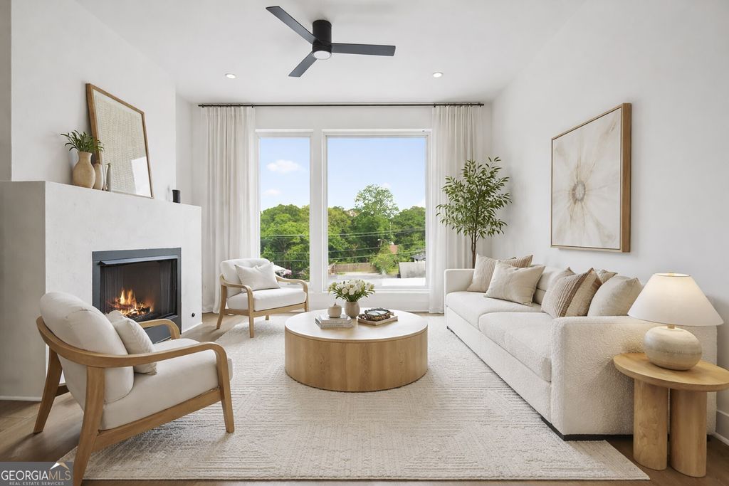 Photo of 1570 Flat Shoals Rd Rd SE #7, Atlanta, GA 30316 (MLS # 10722243)