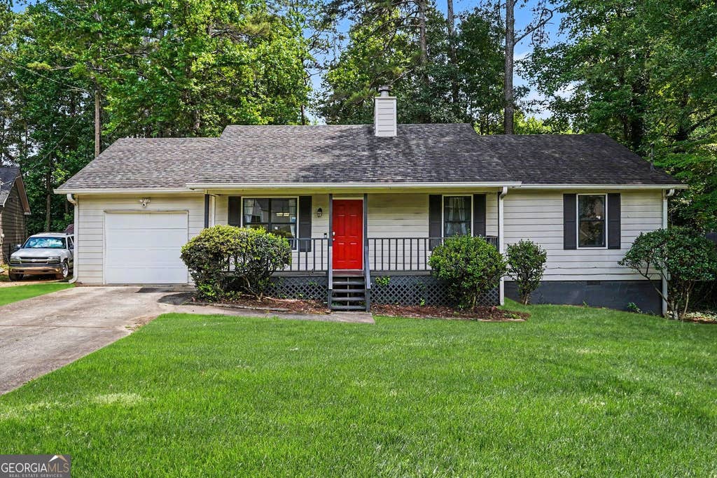 Photo of 418 Sir Winston Court, Jonesboro, GA 30238 (MLS # 10785561)