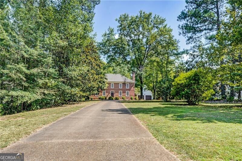 1740 Highgrove Club DR