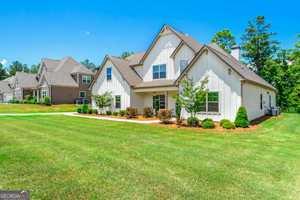 Photo of 4605 Diptera Lane, Chattahoochee Hills, GA 30213 (MLS # 10764611)