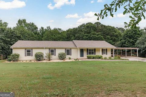 98 Thurmond RD SE Statham GA 30666