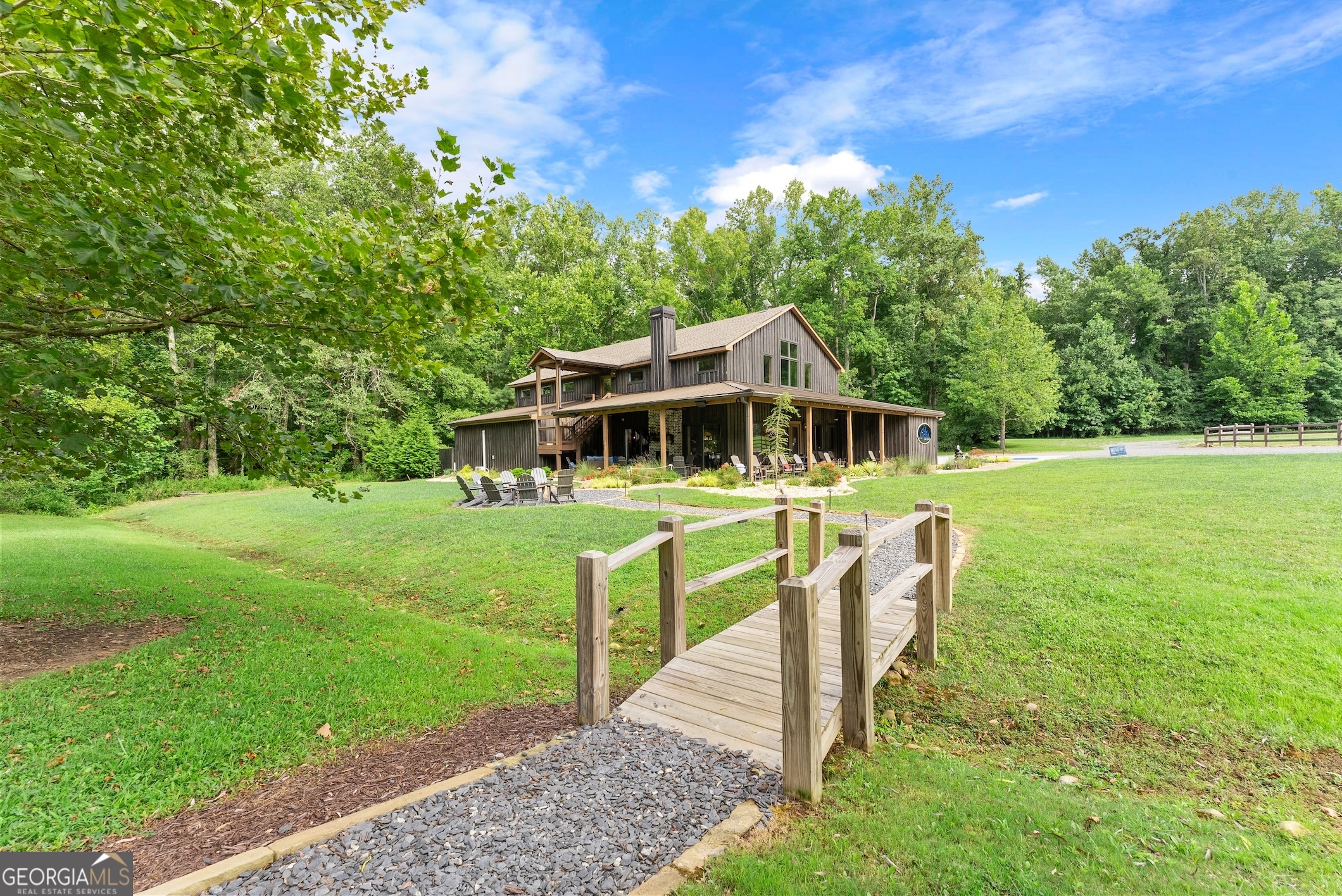 299 Happy Trails WAY