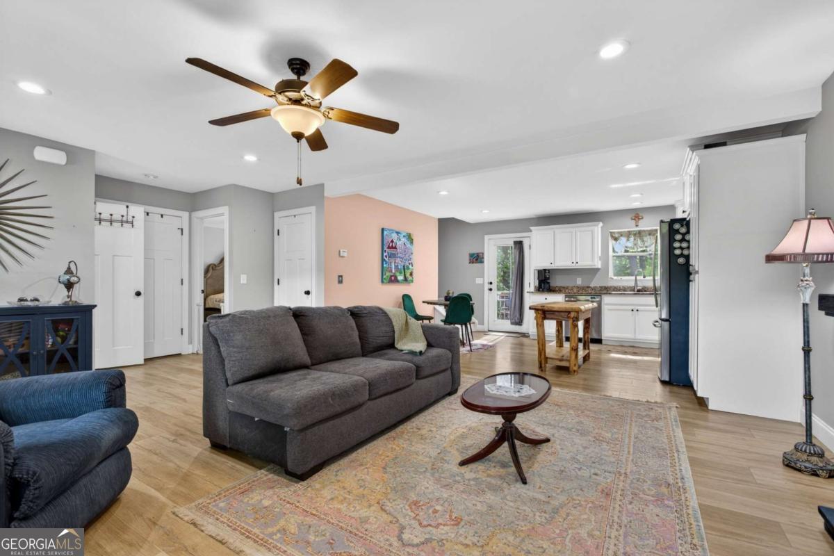355 Estate DR