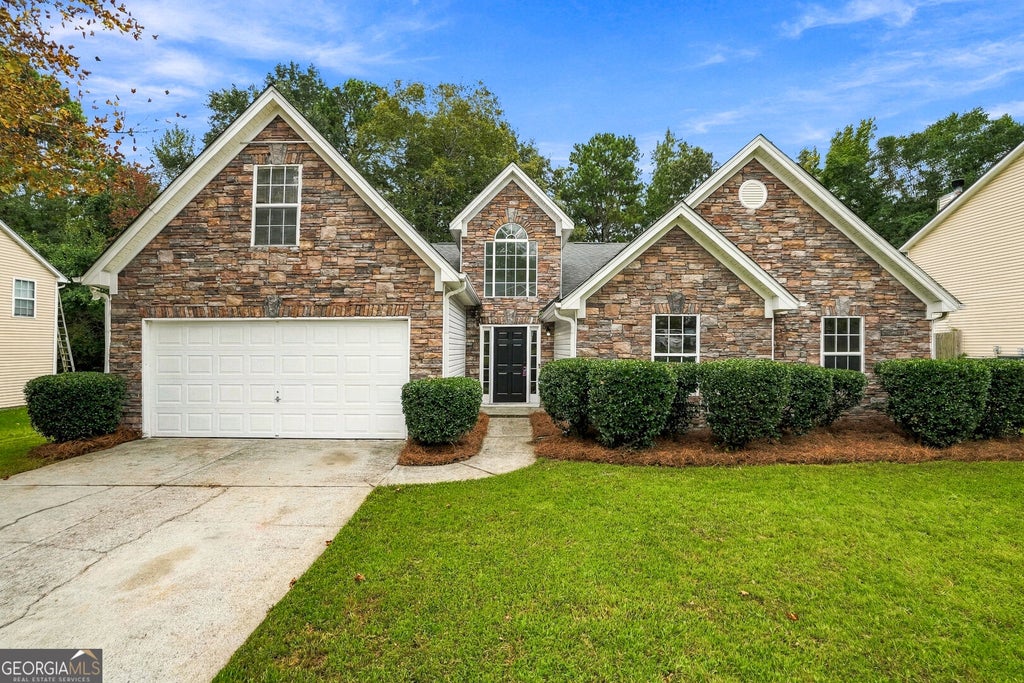 Photo of 3590 Hamilton Creek Trail, Buford, GA 30519 (MLS # 10852914)