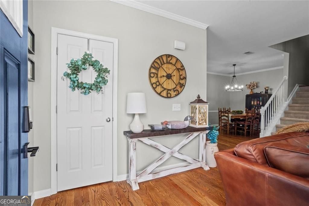 729 Gardenside CIR SE