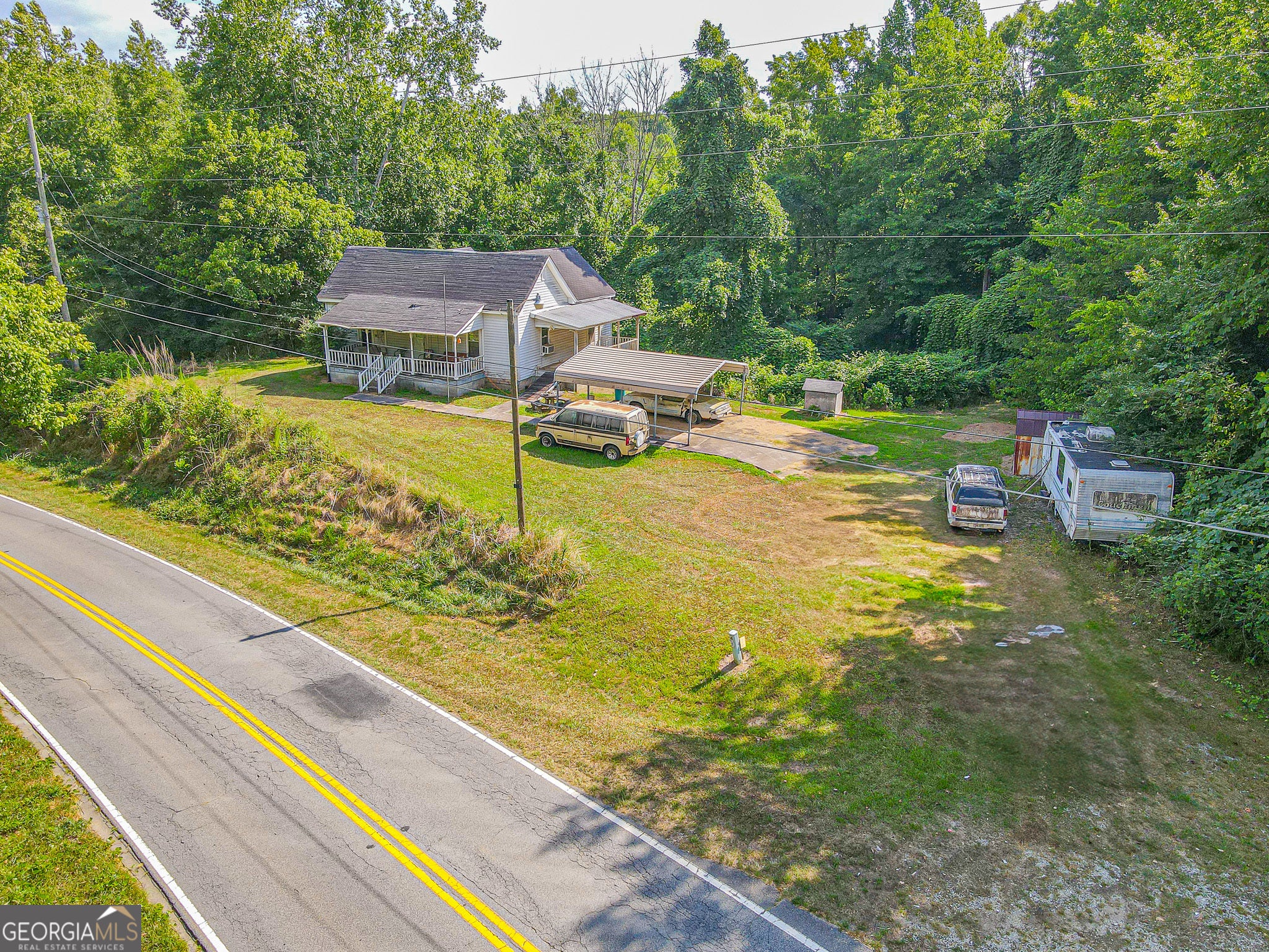4542 E Hall RD