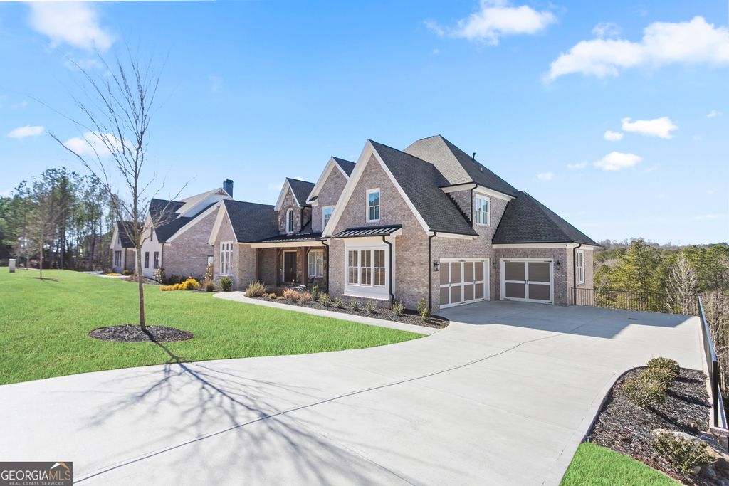 Photo of 5683 Brendlynn Drive, Suwanee, GA 30024 (MLS # 10691375)