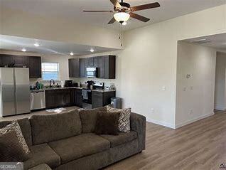 Warner Robins, Georgia 31093, United States, 3 Bedrooms Bedrooms, ,2 BathroomsBathrooms,Residential,Active,99239