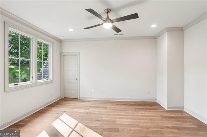 OAKTON - Residential