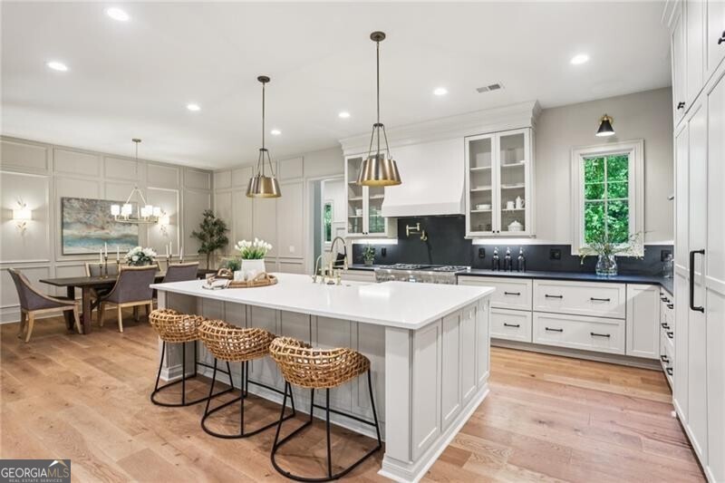 OAKTON - Residential