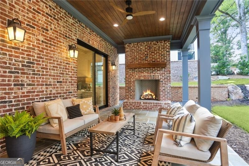 OAKTON - Residential