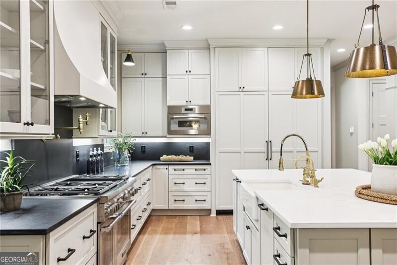 OAKTON - Residential