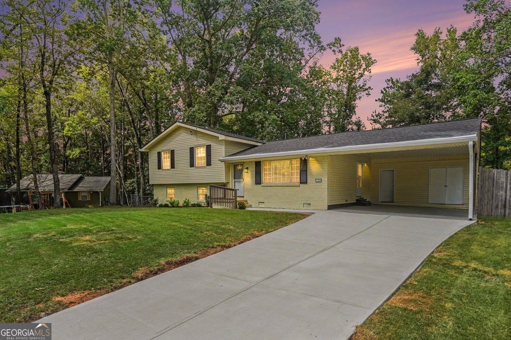 Photo of 1229 Deleon Court, Clarkston, GA 30021 (MLS # 10857782)