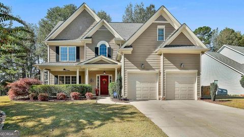 Photo of 10 Woodshire, Newnan, GA 30265 (MLS # 10637633)
