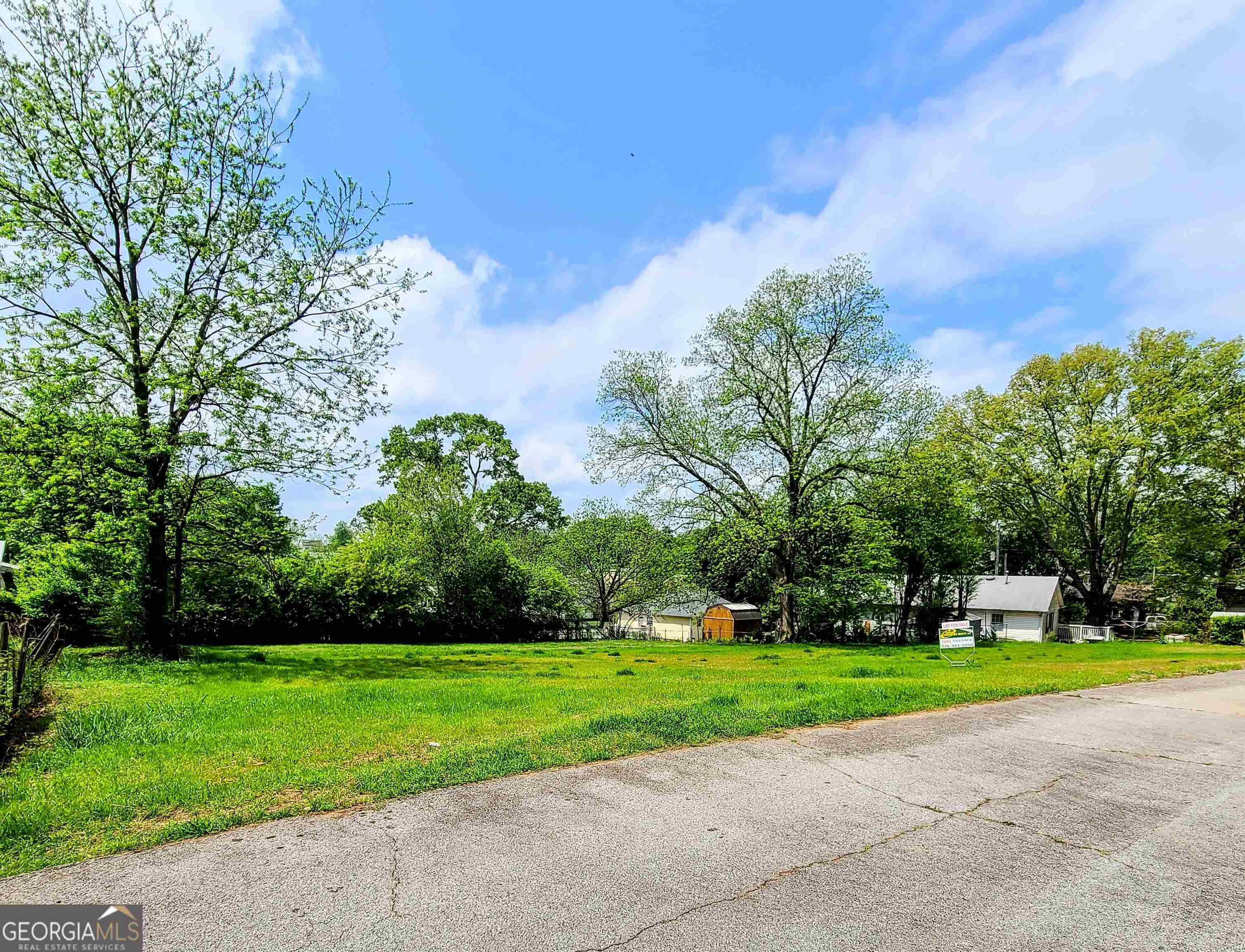 Just shy of a half acre, this property is zoned for highly sought after Buford City Schools! Owner has already taken the liberty of clearing the lot so you have a fresh canvas for which to build your dream home! In the heart of downtown Buford, this property is close to almost everything Buford has to offer, with shops, stores and restaurants all around you! Mall of GA is just a short drive away, as well as Lovely Lake Lanier - both within 5 Miles! City Hall and Community Center are conveniently located within walking distance (-1.5 mi). And let's not forget the beauty of Old Historic Buford - it's all right around the corner!