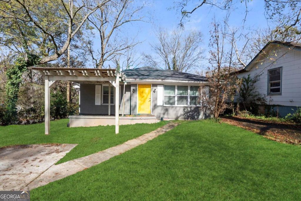 Photo of 200 Meador Way SE, Atlanta, GA 30315 (MLS # 10654991)