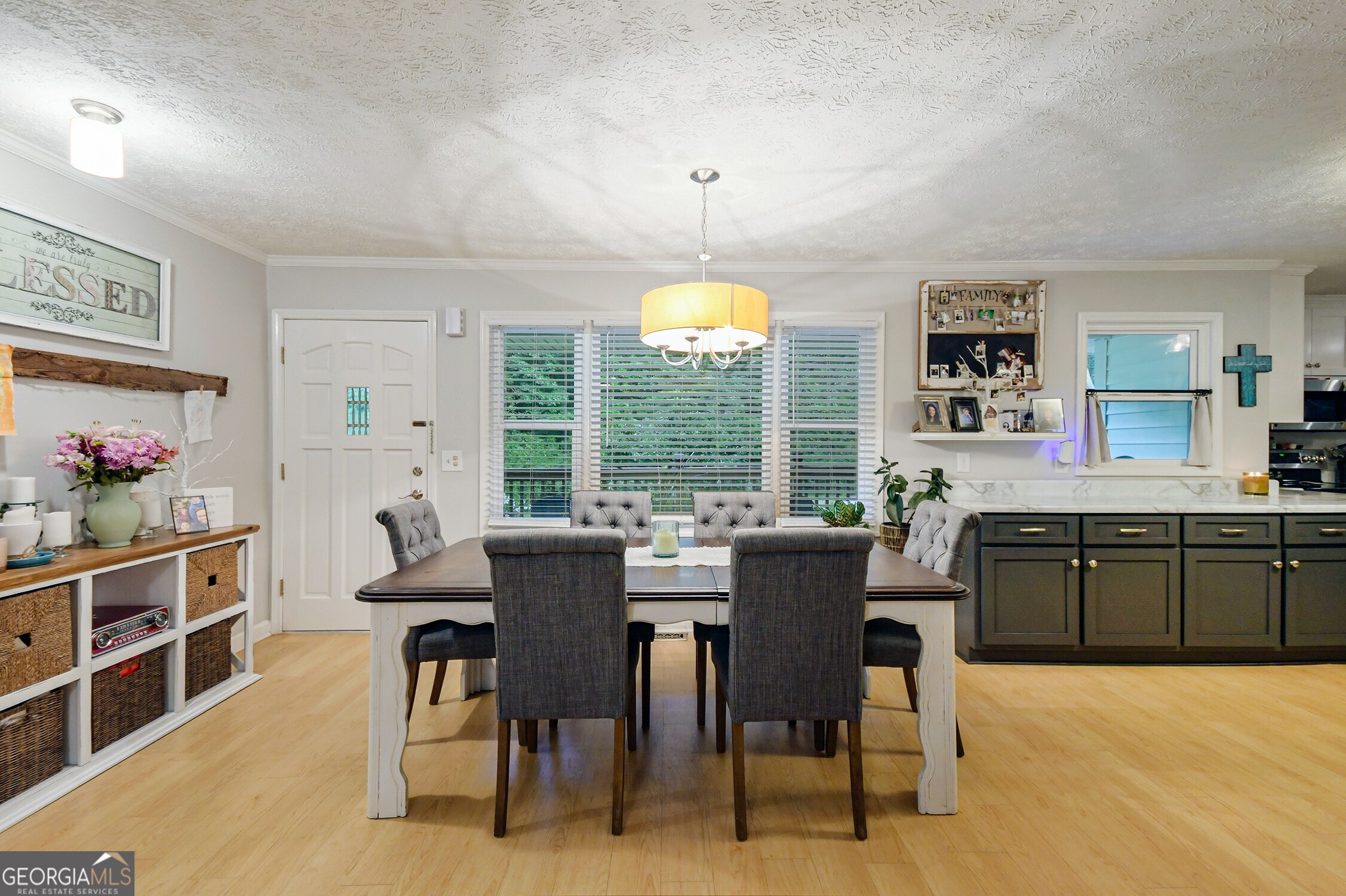 345 Hickory Hills DR